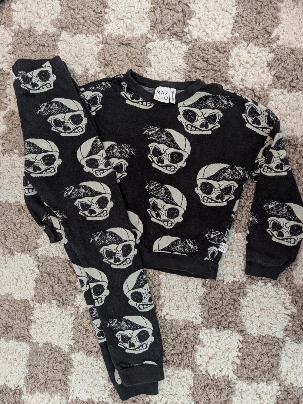 Mainio Skull Print Black Sweatshirt Set - Black & Cream US 6